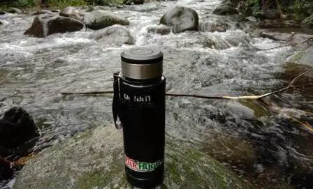 5 Tips Mudah Agar Tumbler Bersih dan Bebas dari Bau