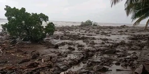 Duka Sulsel, 5 Kabupaten Diterjang Banjir Bandang dan Tanah Longsor