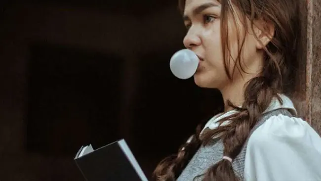 Melihat Lebih Nyata Teror Permen Karet bagi Lingkungan
