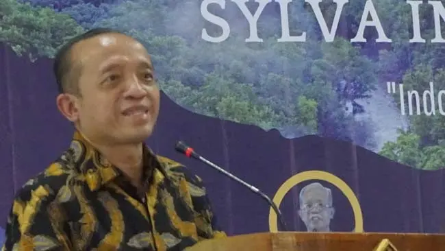 Masa Depan Kehutanan Indonesia Ada di Tangan Rimbawan Muda