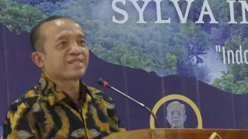 Sekjen KLHK Ajak Mahasiswa Fahutan IPB University Aktualisasikan Transglobal Leadership