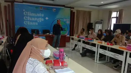 TPA Antang Jadi Sorotan pada Cafe Dialog  ala Klikhijau